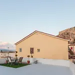 بيت للعطل Nafplia 1